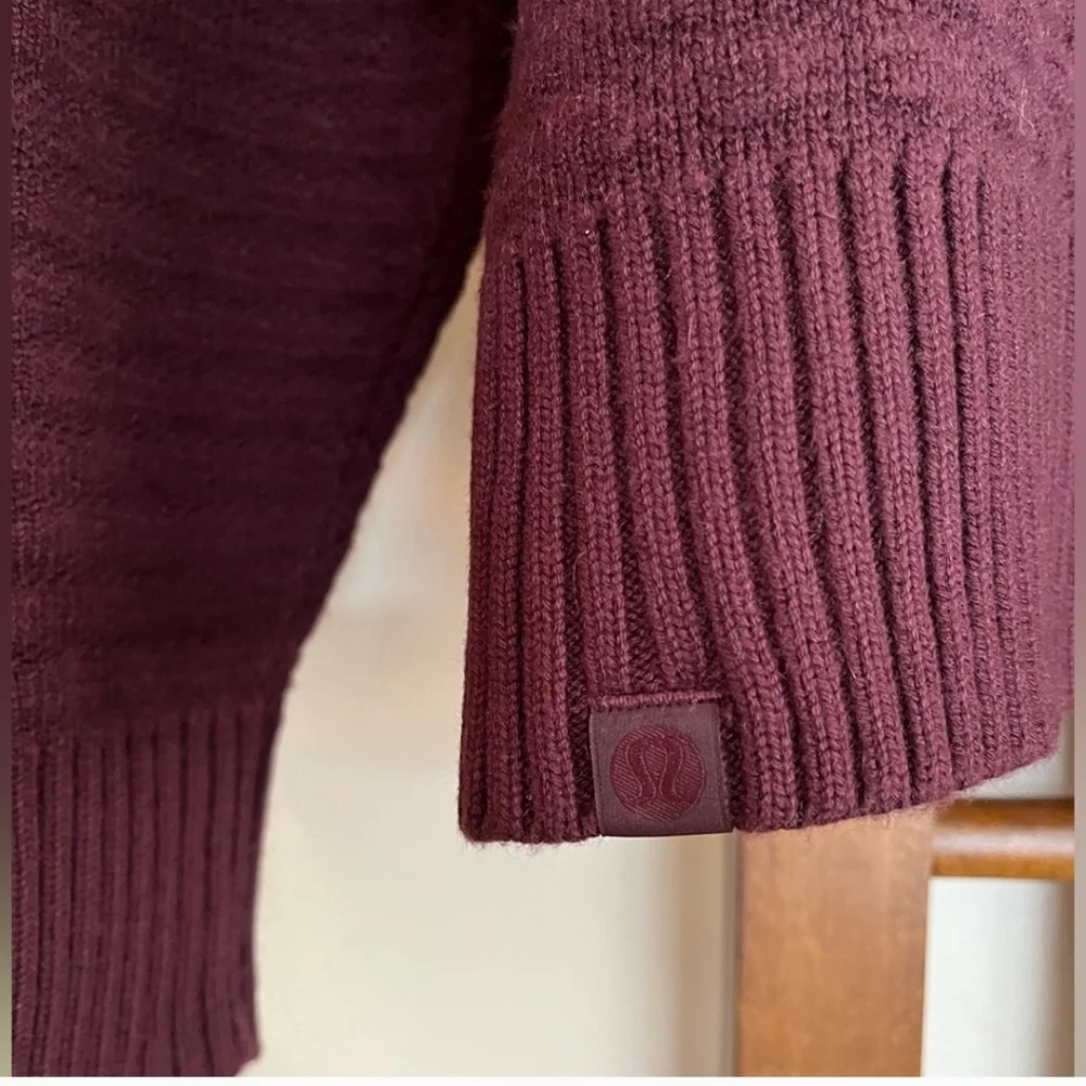 Lululemon Texture Play Crew Sweater Cassis Maroon Cashmere Size XS S NWT - Picture 7 of 11